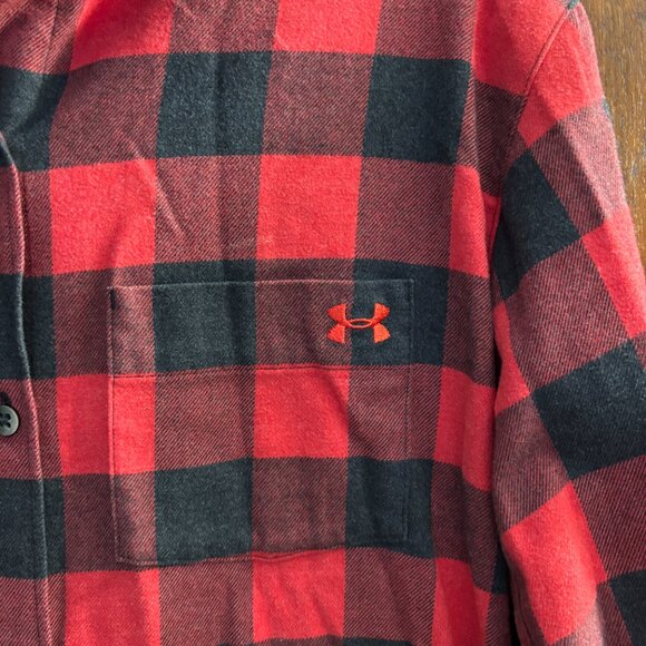 Under Armour plaid flannel shacket with grey cotton knit hood - Picture 2 of 13